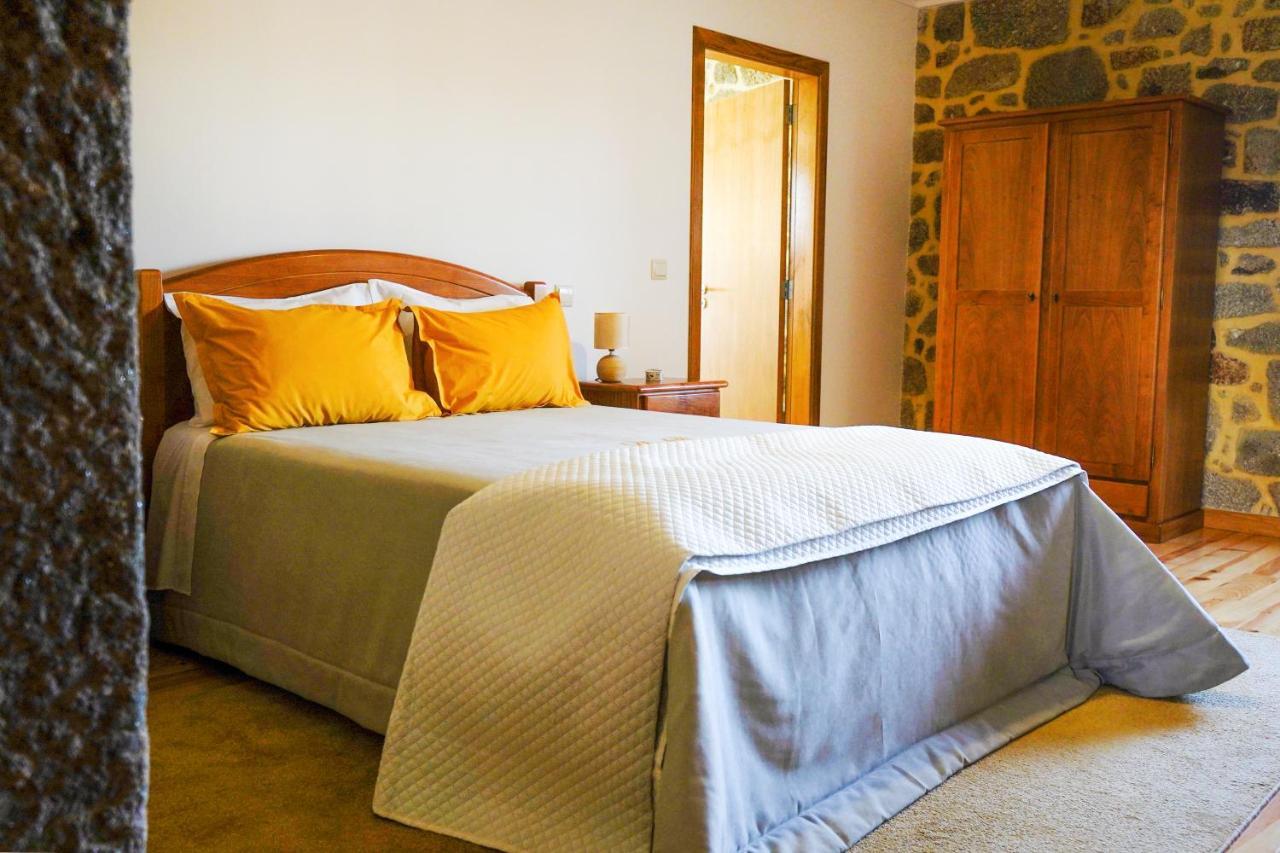 Casa Do Ribeiro Guest House Lago  Bagian luar foto